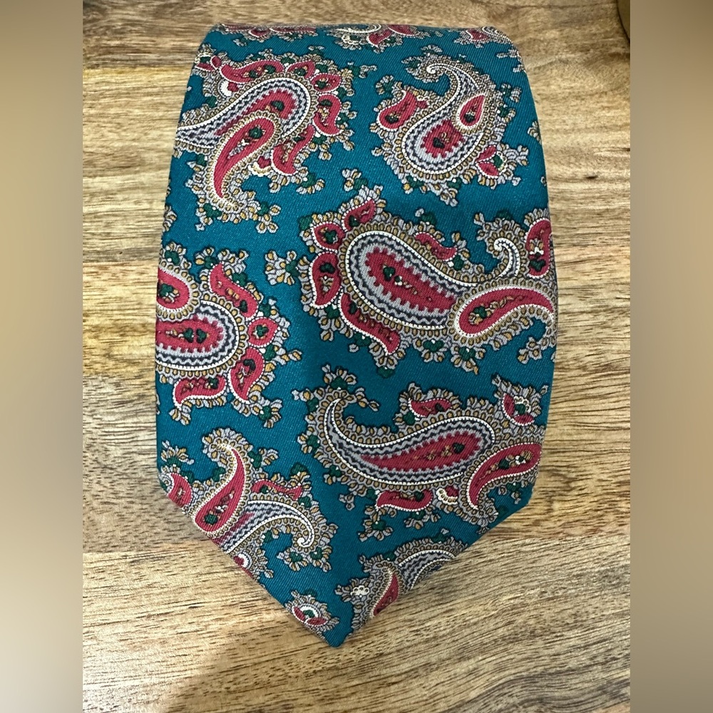 Vintage LIBERTY OF LONDON teal men's tie 100% Silk Made in USA